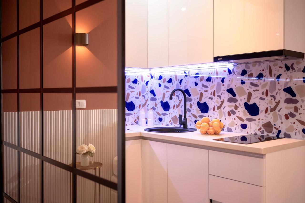 Fingerprint Central Apartment 5 Min From Center & Beach Хвар Экстерьер фото