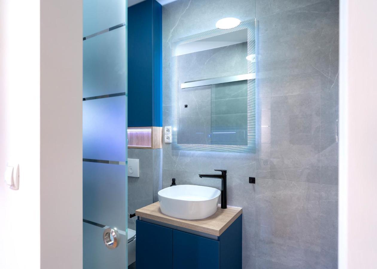 Fingerprint Central Apartment 5 Min From Center & Beach Хвар Экстерьер фото