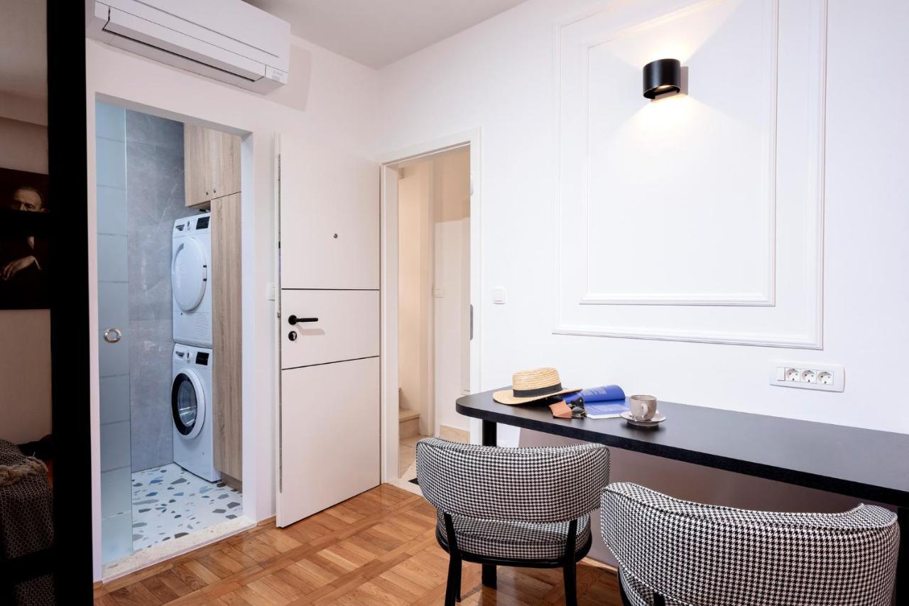 Fingerprint Central Apartment 5 Min From Center & Beach Хвар Экстерьер фото